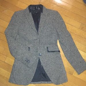 Tahari tweed blazer
